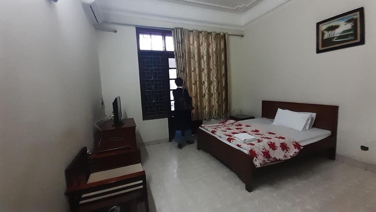 Oyo 681 Hoang Lan Guesthouse ฮานอย ภายนอก รูปภาพ
