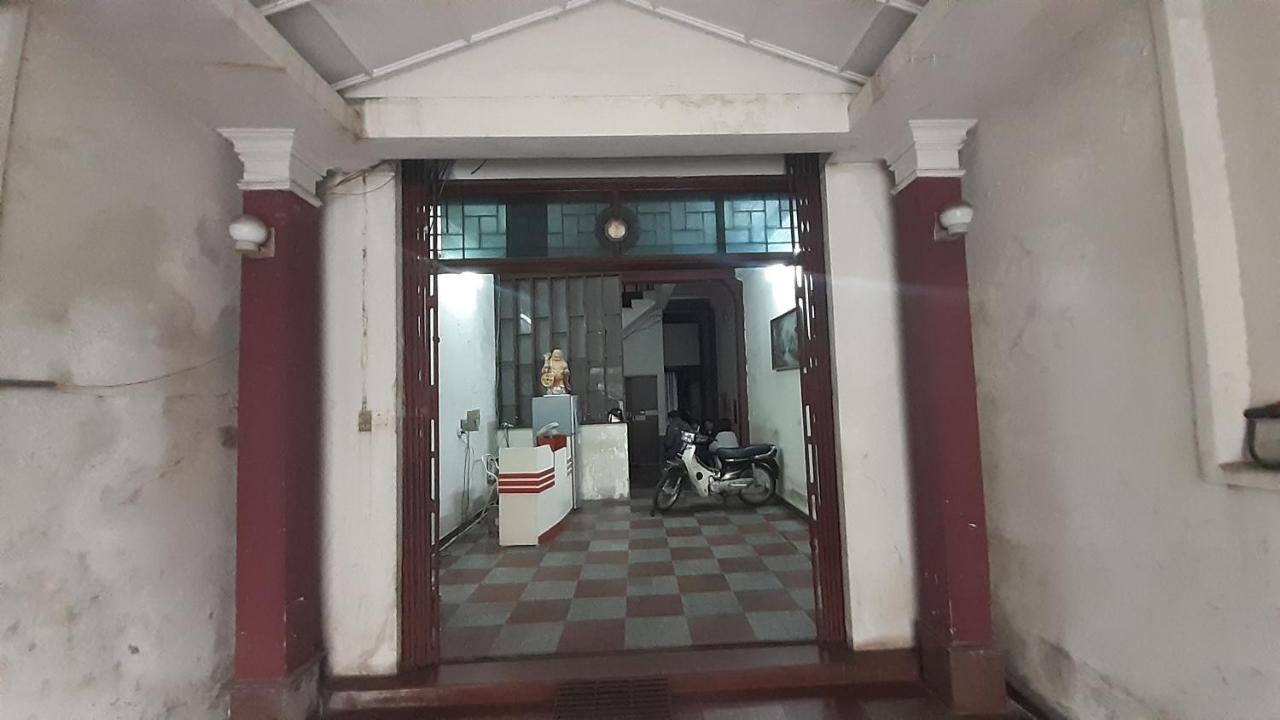 Oyo 681 Hoang Lan Guesthouse ฮานอย ภายนอก รูปภาพ